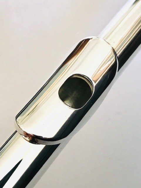 Haynes Giardinelli GFL-10S (=Amadeus AF-700) Solid Silver Flute, Offset G, Warranty!