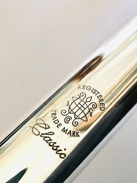 Haynes Giardinelli GFL-10S (=Amadeus AF-700) Solid Silver Flute, Offset G, Warranty!