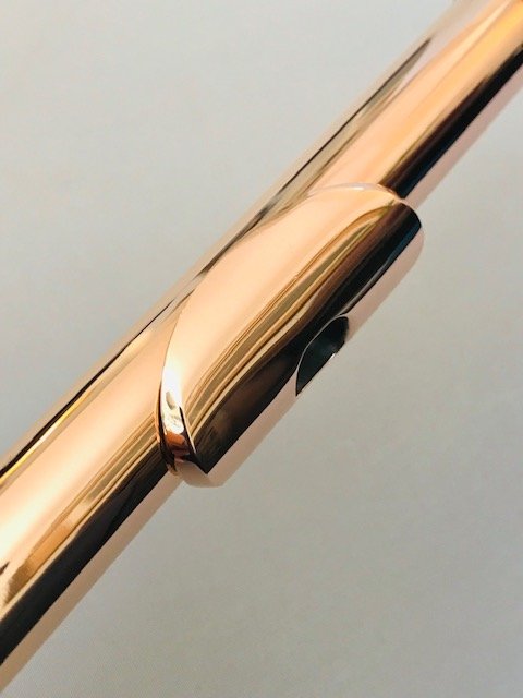 IMG_4220.jpg Powell 9k Aurumite Conservatory Flute, Sterling Mechanism, Solid 9k Gold Lip, Offset G, Overhauled with Straubinger Pads, Warranty!