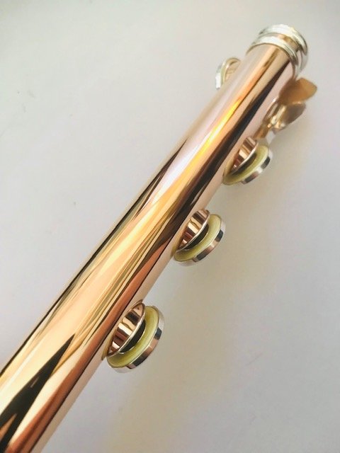 IMG_5021-1.jpg Powell 9k Aurumite Handmade Conservatory, Offset G, C# Trill, High E Facilitator, Warranty