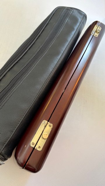 IMG_5193.jpg Powell Handmade Commercial All Silver Flute, OVERHAULED! In-line G, B foot, Heavywall, 14k Gold Riser, 1-year Warranty!