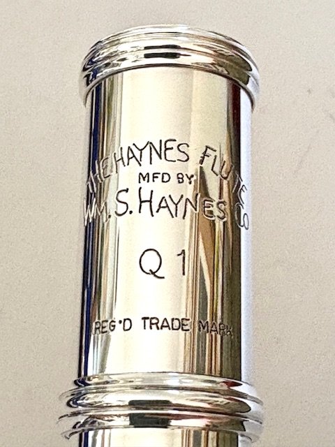 Haynes Q1 Flute, Sterling Silver Hand-cut Haynes Classic Headjoint, 1-year Warranty!