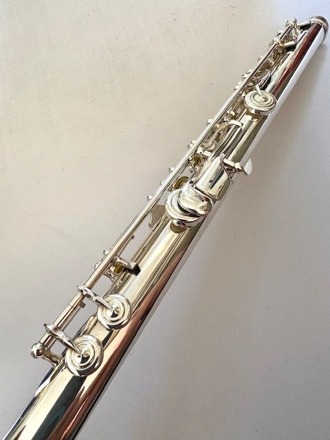 Haynes Q1 Flute, Sterling Silver Hand-cut Haynes Classic Headjoint, 1-year Warranty!