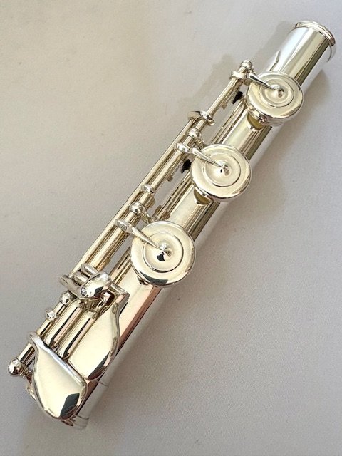 Haynes Q1 Flute, Sterling Silver Hand-cut Haynes Classic Headjoint, 1-year Warranty!