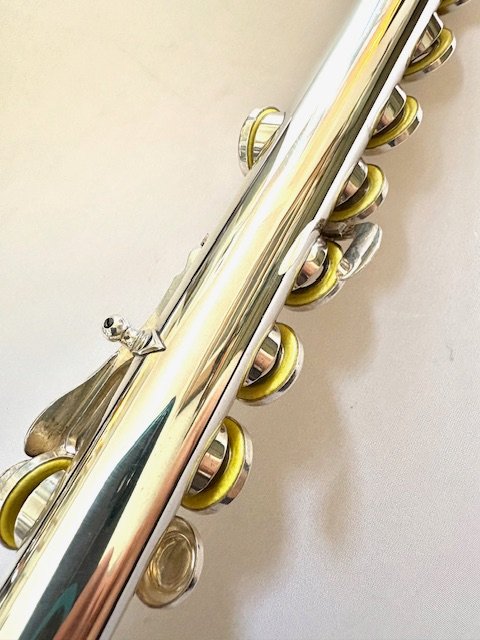 IMG_6429.jpg Powell Handmade Custom All Silver Flute, OVERHAULED, Inline G, B foot, High E Facilitator, 1-year Warranty!