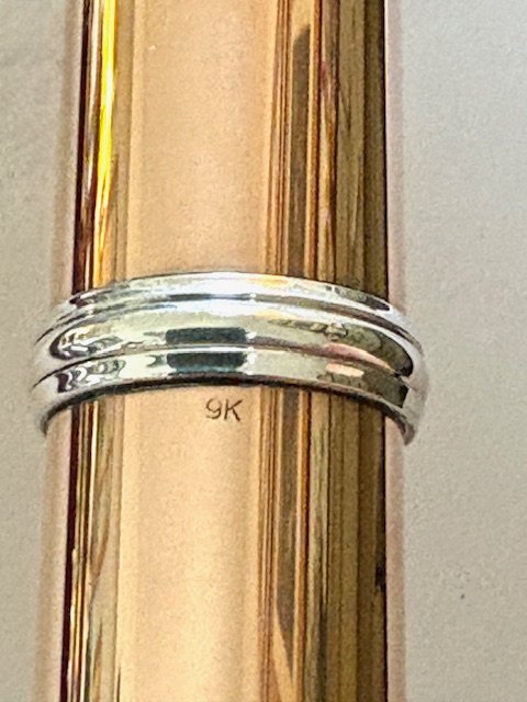 IMG_6667.jpg Sankyo 9k-RH Gold Handmade Flute, Overhauled, In-line G, Sterling Key/Mechanism, High E Facilitator, 1-Year Warranty!