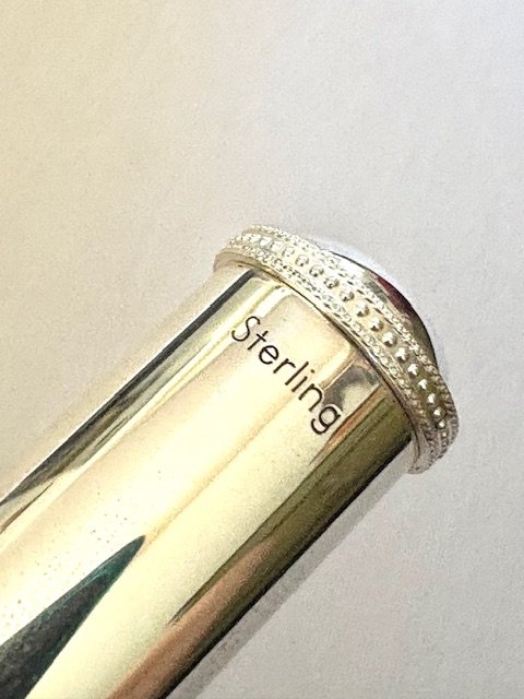 IMG_7078.jpg New! Haynes Samperi Pinnacle Flute, Sterling Silver Hand-cut Headjoint, 14K Riser, Silver body, Offset G, D# Roller, C# Trill, Split E Mechanism, Warranty!