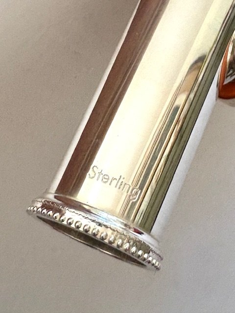 IMG_7086.jpg New! Haynes Samperi Pinnacle Flute, Sterling Silver Hand-cut Headjoint, 14K Riser, Silver body, Offset G, D# Roller, C# Trill, Split E Mechanism, Warranty!