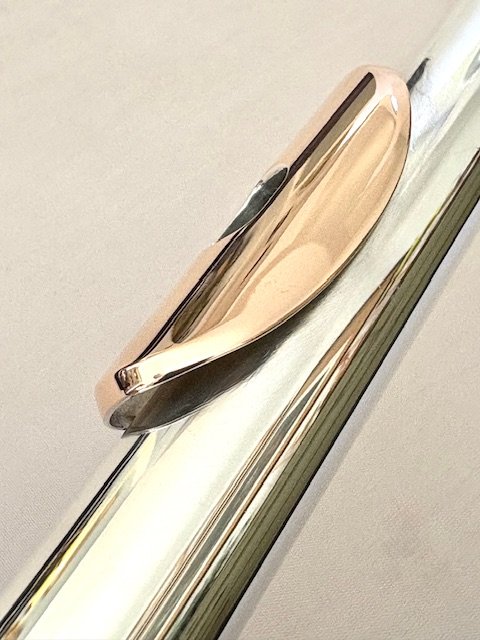 IMG_7875.jpg Powell Sonare SF-705 Solid Silver Flute, C# Trill, Offset G, 14k Aurumite Lipplate, Warranty!
