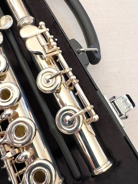 Yamaha YFL-262 Flute, Offset G, Warranty!