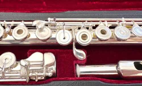 IMG_8043.jpg Haynes Amadeus AF-900 Flute, Sterling Silver Headjoint/Body, Offset G, C# Trill, Warranty!