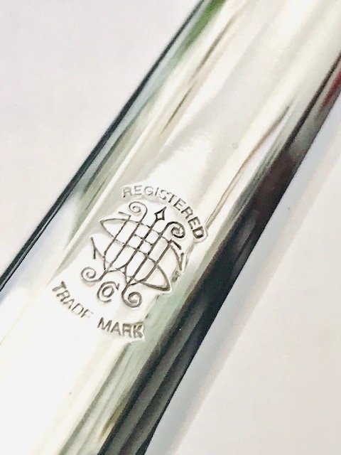 IMG_8049.jpg Haynes Handmade All Silver Flute, In-line G, B foot, Overhauled, Warranty!