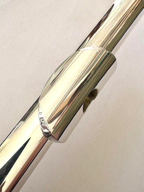 IMG_8071.jpg Yamaha YFL 462 Solid Silver Flute, Offset G, Flute Finder Warranty!