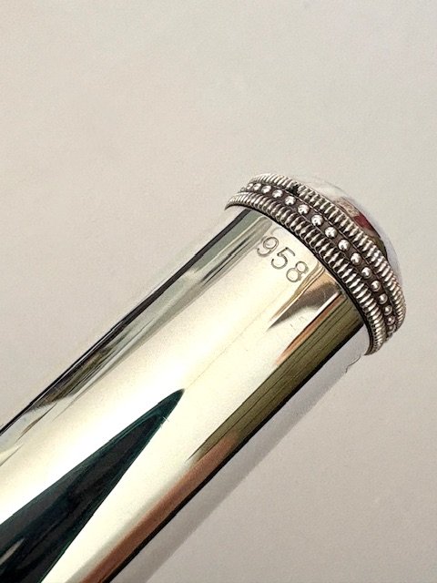 Altus Azumi AZ-2000 Flute, .958 Britannia Silver Headjoint, Offset G, Warranty!