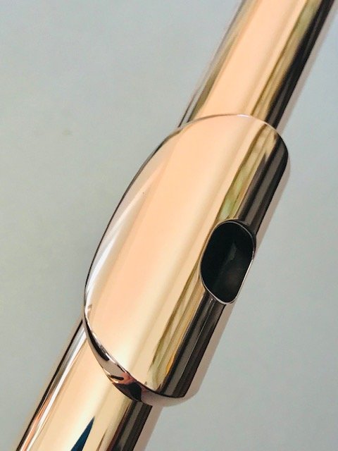 IMG_9071.jpg SOLD - Haynes Custom Fusion Flute, 14k Silver Platinum, C# Trill, Offset G, Refurbished, Warranty!