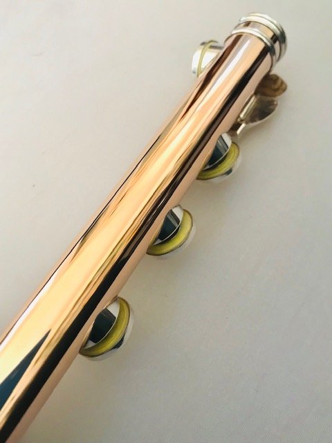 IMG_9086.jpg SOLD - Haynes Custom Fusion Flute, 14k Silver Platinum, C# Trill, Offset G, Refurbished, Warranty!