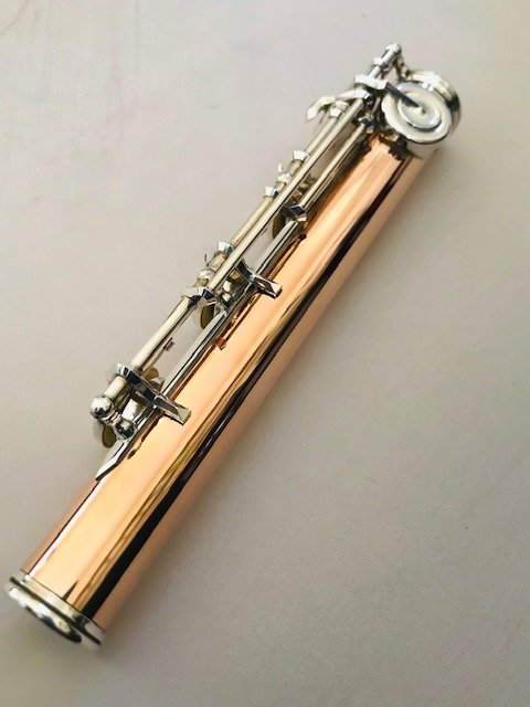 IMG_9088.jpg SOLD - Haynes Custom Fusion Flute, 14k Silver Platinum, C# Trill, Offset G, Refurbished, Warranty!
