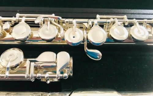 IMG_9760.jpg Pearl PF-505 Flute, Curved and Straight Headjoints, Closed Hole, Offset G, Split E Mechanism, Warranty!