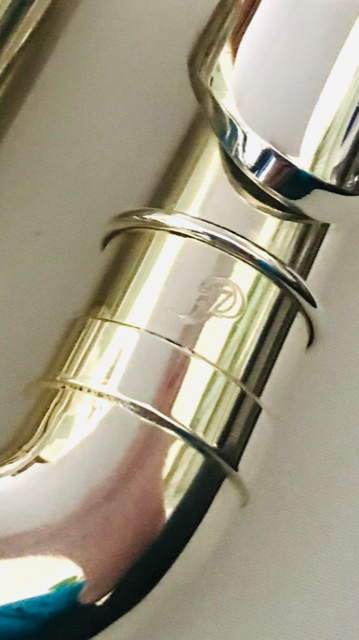 IMG_9761.png Pearl PF-505 Flute, Curved and Straight Headjoints, Closed Hole, Offset G, Split E Mechanism, Warranty!