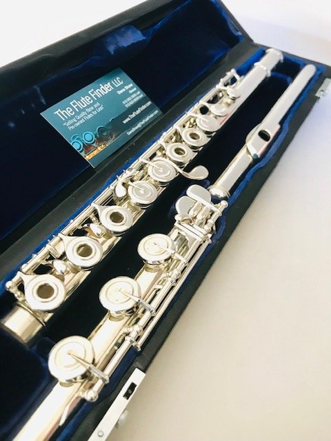 SOLD - Mateki Solid Silver Handmade Flute, #0001 of model 052, In-line G, Warranty!