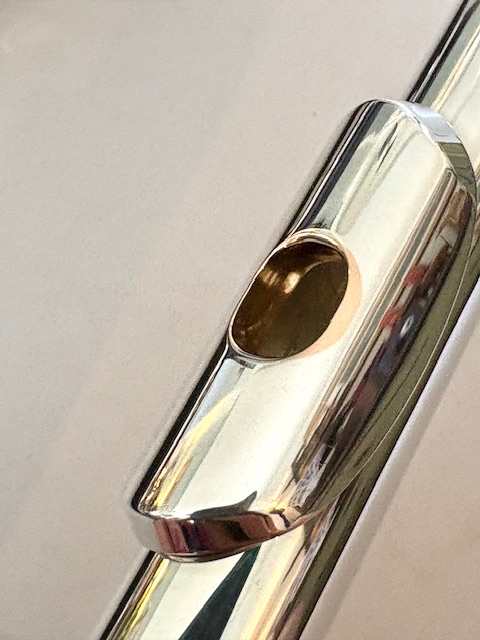 Miyazawa 602 Handmade Flute, .958 Britannia Silver, .958 Flute with 14k Riser, C# Trill, Full Brögger, Heavywall, Warranty!