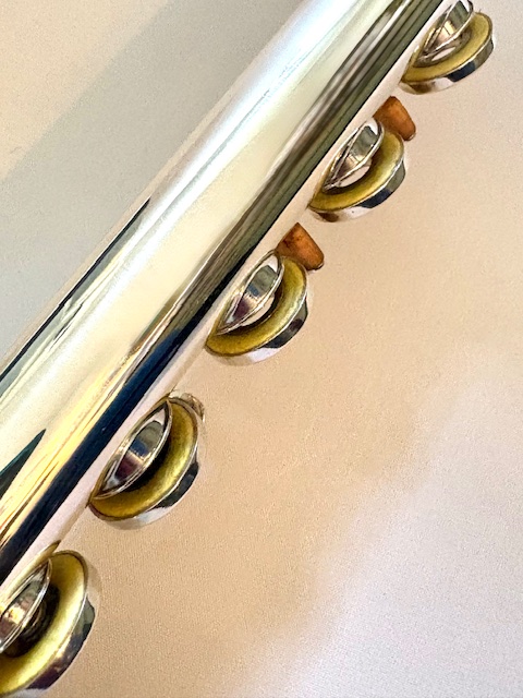 Jack Moore Handmade Flute with 2 headjoints and 2 foot joints, 14k headjoint, Sterling Silver headjoint, Offset G, C Foot and B Foot both with D# Rollers, Warranty!