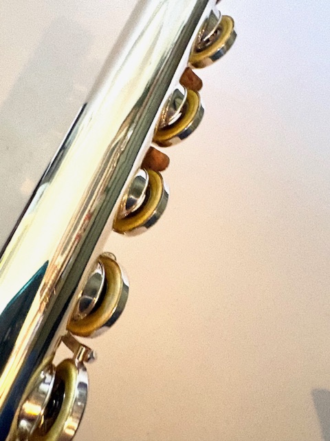 Yamaha YFL-472 Flute, solid silver, offset G, B foot, Split E Mechanism, Warranty!