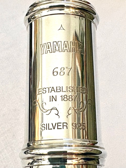 Yamaha YFL-687 Professional Level Solid Silver Flute, Heavywall, In-line G, C# Trill, High E Facilitator, 1-year Warranty!