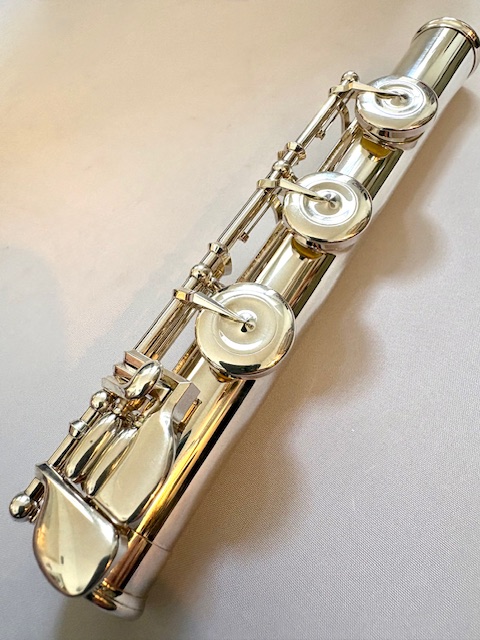 Muramatsu EXIII Handmade Flute, Silver Headjoint, Offset G, B foot, Standard Headjoint Cut, 1-year Warranty