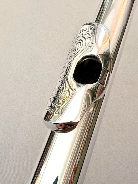 IMG_0673 Drelinger Custom Karritium Flute Headjoint, Engraved Lipplate and Platinum Air Reed, Wave Edge