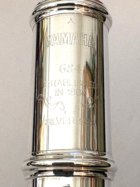 Yamaha YFL-684H Professional Level Solid Silver Flute, In-line G, C# Trill Key, High E Facilitator, B foot, 1-Year Warranty!