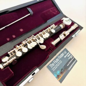 Yamaha YPC-82 Professional Piccolo, Sterling Silver Headjoint, Sterling Silver keys and mechanism, Grenadilla Wood Body, 1-Year Warranty!