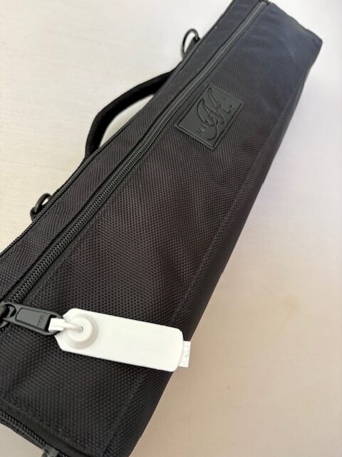 IMG_0780 Miyazawa Handmade Flute Model 602, Solid Silver, .958 Britannia Silver Tubing, Split E Mechanism, C# Trill, D# Roller, 1-Year Warranty!