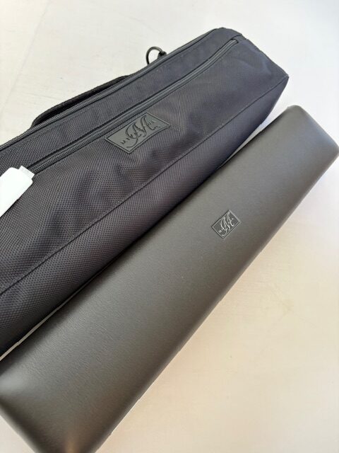 IMG_0781 Miyazawa Handmade Flute Model 602, Solid Silver, .958 Britannia Silver Tubing, Split E Mechanism, C# Trill, D# Roller, 1-Year Warranty!