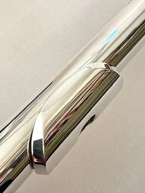 IMG_0786 Miyazawa Handmade Flute Model 602, Solid Silver, .958 Britannia Silver Tubing, Split E Mechanism, C# Trill, D# Roller, 1-Year Warranty!