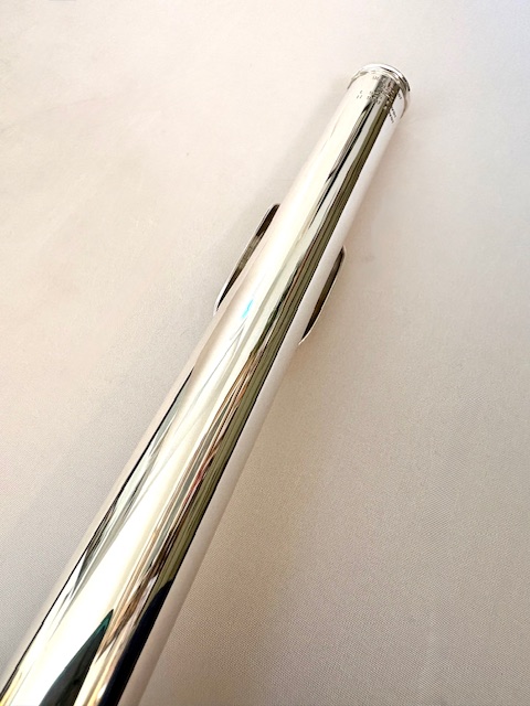 IMG_0788 Miyazawa Handmade Flute Model 602, Solid Silver, .958 Britannia Silver Tubing, Split E Mechanism, C# Trill, D# Roller, 1-Year Warranty!
