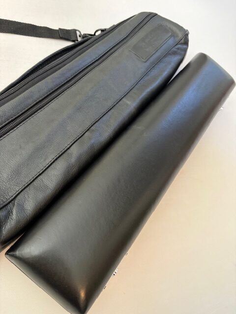 New Haynes Weissman Q2 HROD Flute, Silver Haynes Classic Headjoint and body, Offset G, D# Roller, C# and Trill Key, Soldered Tone Holes, 14k Wall, Warranty!