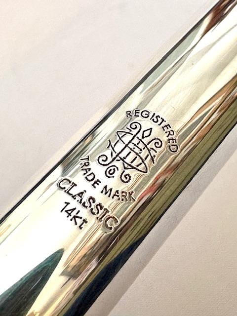 New Haynes Weissman Q2 HROD Flute, Silver Haynes Classic Headjoint and body, Offset G, D# Roller, C# and Trill Key, Soldered Tone Holes, 14k Wall, Warranty!