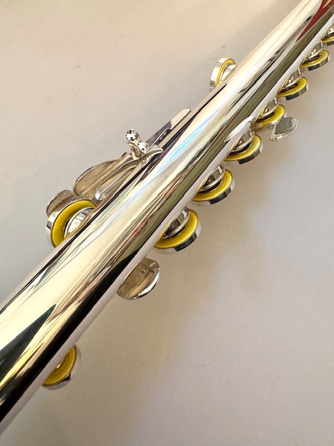 IMG_0961 Muramatsu DS All Silver Flute, Inline G, Heavywall, D# Roller, High E Facilitator, Tsubasa headjoint Cut, 1-Year Warranty!