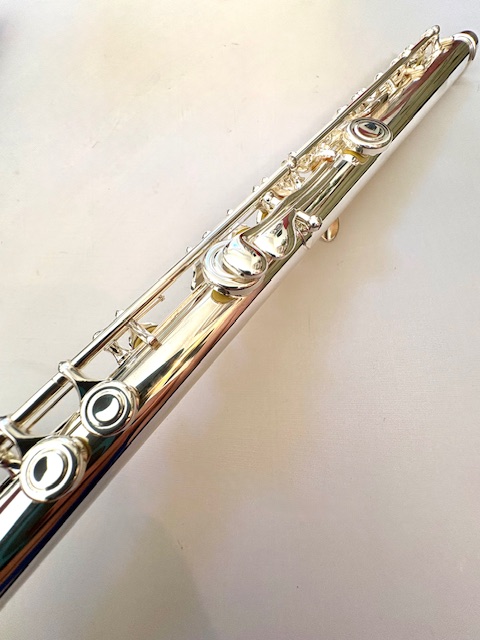 Powell Sonare SF-6000 Flute, Solid Silver, Offset G, Comes with 1-Year Warranty!