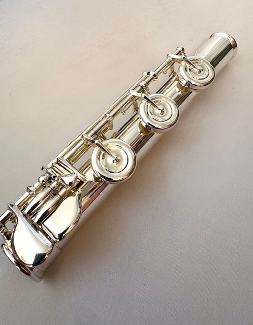 Altus Azumi AZ2 Flute Limited Edition, Sterling Silver Headjoint, 24k Gold Plated Lipplate and Crown, Offset G, B Foot, 1-Year Warranty!