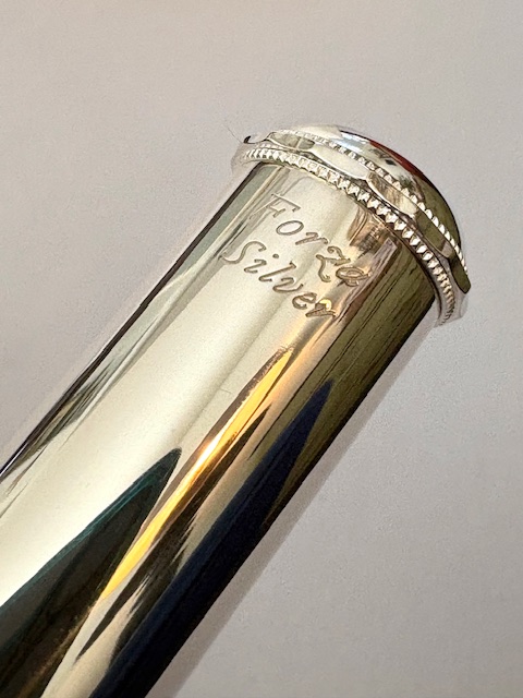 New! Pearl Dolce Series PF-695 Handmade Flute, Solid Silver Forza Headjoint, Offset G, Split E Mechanism, C# Trill, D# Roller, Factory Warranty!