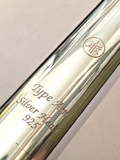 Yamaha YFL-687 Professional Level Solid Silver Flute, Heavywall, In-line G, C# Trill, 1-Year Warranty!