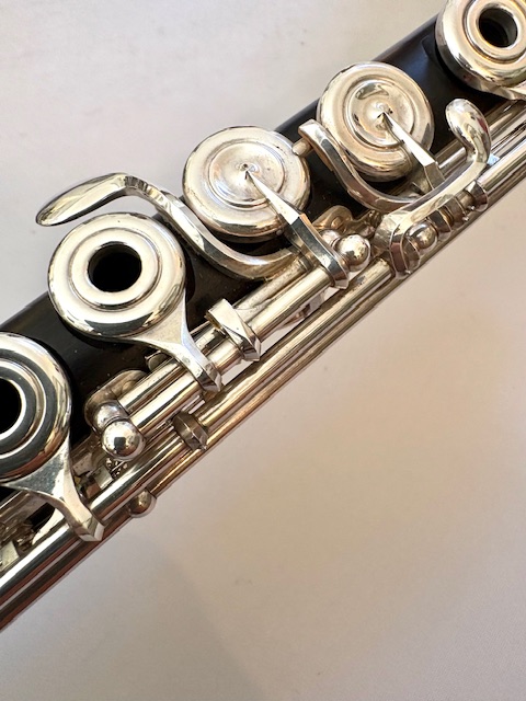 IMG_1308 Yamaha Handmade Professional Wood Flute, Offset G, Sterling Silver Mechanism, Split E Mechanism, Warranty!