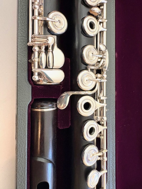 IMG_1309 Yamaha Handmade Professional Wood Flute, Offset G, Sterling Silver Mechanism, Split E Mechanism, Warranty!