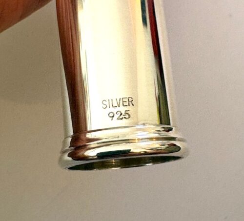 Yamaha YFL-677 Professional Line Flute, Solid Silver Headjoint and Body, Heavywall, Offset G, C# Trill, Split E Mechanism, Warranty!