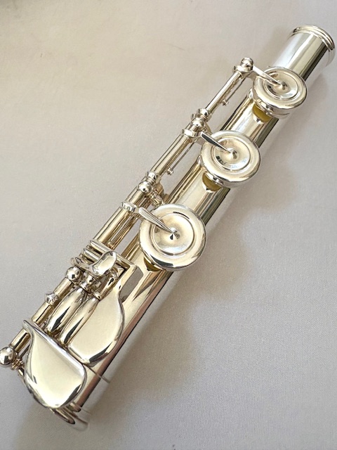 Yamaha YFL-577 HCT Flute, Sterling Silver Hand-cut AM Headjoint, Offset G, Split E Mechanism, C# Trill Key, Warranty!