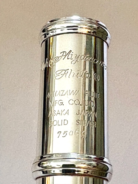 Miyazawa Classic (Vision) Flute, All .925 Silver, Offset G, B Foot, 9k Lipplate/14k Riser, Gold Crown, Closed Hole, 1-Year Warranty!