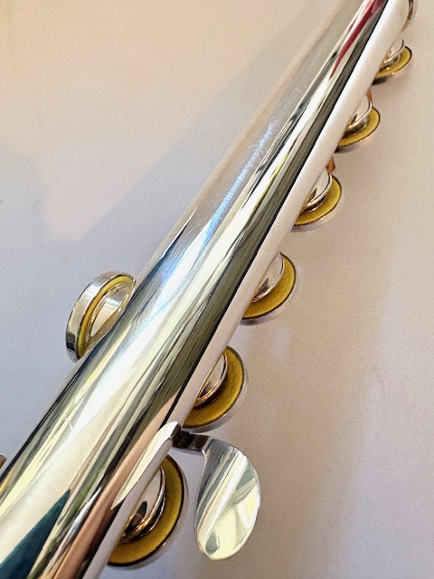 IMG_1829 Mateki MO-052 RH Solid .900 Coin Silver Handmade Flute, Inline G, C# Trill Key, Overhauled With 1-Year Warranty!