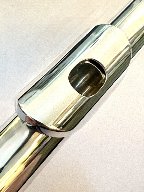 IMG_1993 New Old Stock Miyazawa Classic (Vision) Flute-All Silver, Offset G, C# Trill, C#/D# Rollers, 14k Riser, .018” Heavywall, 1-Year Warranty!